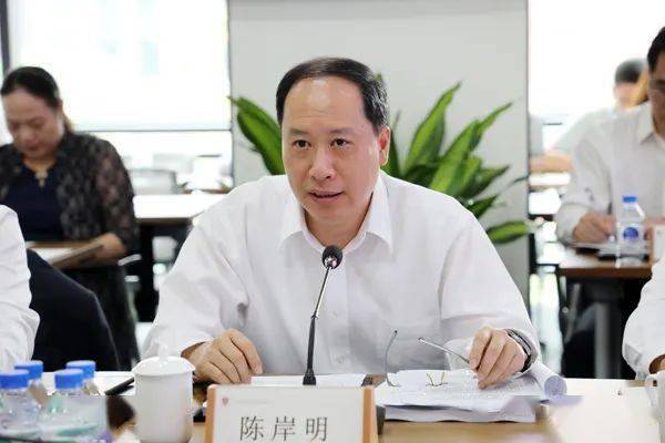 我國對大學生創(chuàng)新創(chuàng)業(yè)的政策,我國大學生創(chuàng)新創(chuàng)業(yè)的主要驅(qū)動因素,大學生創(chuàng)新創(chuàng)業(yè)國賽