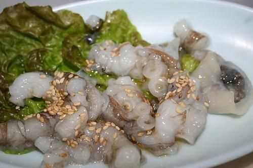 八爪魚(yú)的墨汁有營(yíng)養嗎,吃八爪魚(yú)動(dòng)不動(dòng)就是爆頭八爪魚(yú)的墨汁真的能吃