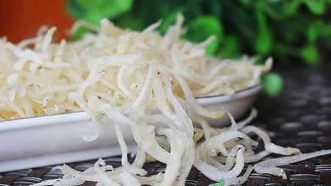 丁香魚(yú)的營(yíng)養價(jià)值及功效與作用禁忌