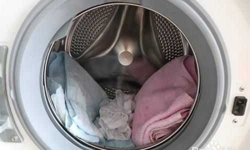 小天鵝全自動(dòng)洗衣機(jī)洗不干凈衣服怎么回事兒