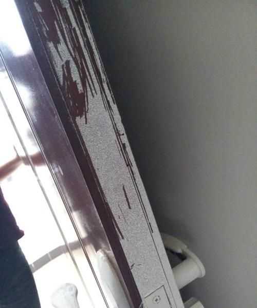 不銹鋼制品如不銹鋼刀，門把手等表面都那么光亮，是怎么處理的