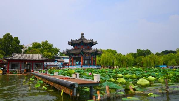大明湖