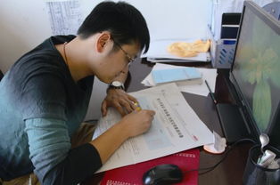 論述人員素質(zhì)測評與選拔的主要方法有哪些