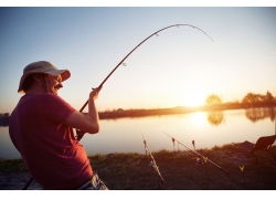 4月份清晨釣魚(yú)有哪些方法