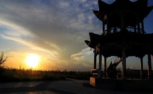 寫(xiě)夏天的詩(shī)句古詩(shī),形容夏天的詩(shī)句古詩(shī),夏天詩(shī)句古詩(shī)名句