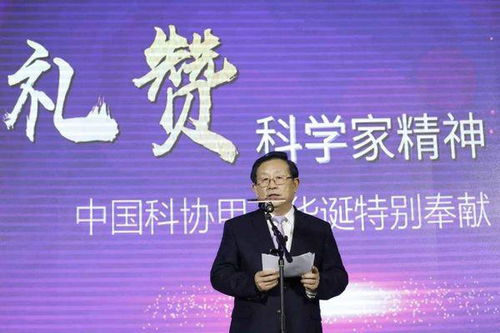 贊美奉獻精神的古詩(shī)句