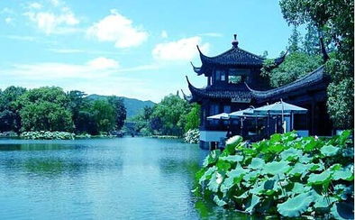 關(guān)于西湖美景的詩(shī)句古詩(shī)