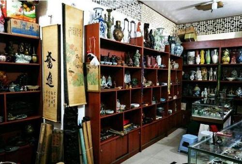 國內(nèi)各地古玩城大量倒閉，罪魁禍?zhǔn)椎降资歉叻孔膺€是古玩電商？