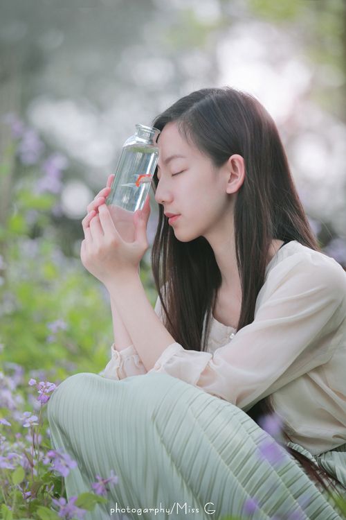 經(jīng)典最新說說心情短語 總有那么一段時(shí)間要學(xué)會(huì)自己長(zhǎng)大