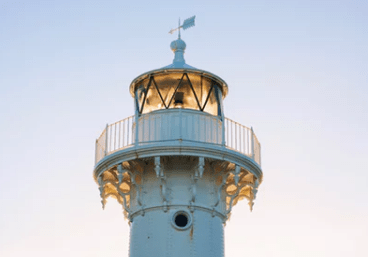 一個(gè)人堅(jiān)強(qiáng)到心累的傷感語錄（16句）