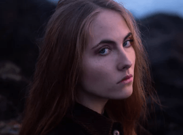 2021年最新傷感說說：余生不用你指教了，愿你過得好，也請(qǐng)別讓我知道！