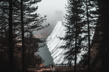 朋友圈傷感說說大全看完哭（18句）